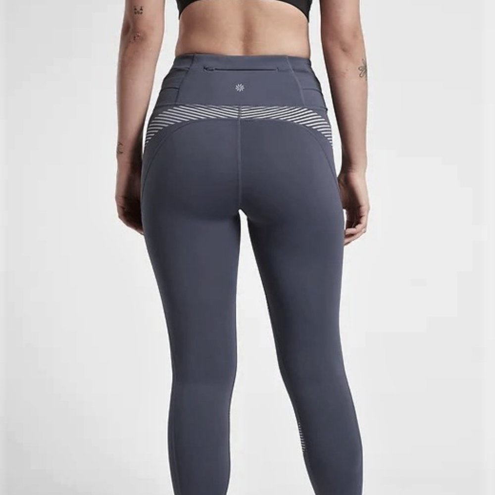 Athleta Legend 7/8 Tight size 3X Violet/Lilac - Picture 6 of 7